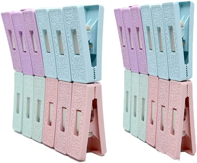 12PCS Plastic Laundry Pins
