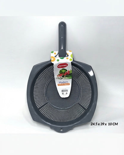 Colander with Handle
