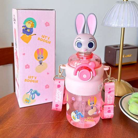 Bunny bottle featuring a 3D bobblehead figure of the bunny on the lid